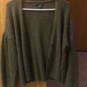 Dark Green cardigan with buttons